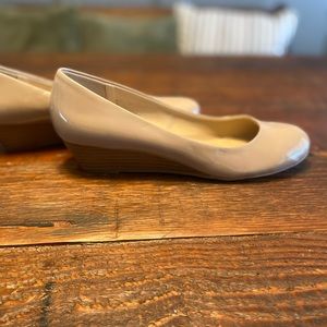 Nude Wedge